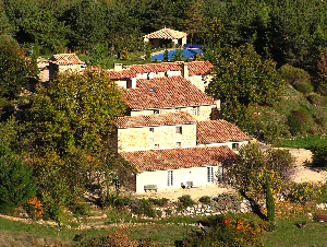 Das Seminarzentrum "Orto de Prouvènco" (Bildquelle: Oshadhi) Das Seminarzentrum "Orto de Prouvènco" (Bildquelle: Oshadhi)